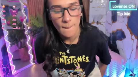 sam online show from June 5, 2026, 2:51 am