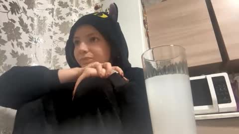 Snapshot of samdenafo chatting on November 15, 2025, 4:25 pm Lana online show from November 15, 2025, 4:25 pm