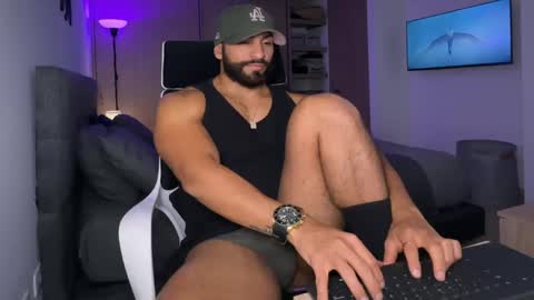 Snapshot of samdornan chatting on January 23, 2025, 3:54 pm Sam Dornan online show from January 23, 2025, 3:54 pm