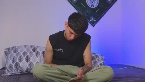 Snapshot of samevansx chatting on September 22, 2025, 2:41 pm samevansx online show from September 22, 2025, 2:41 pm