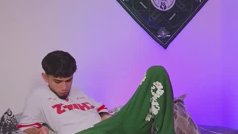 Snapshot of samevansx chatting on October 17, 2025, 2:19 pm samevansx online show from October 17, 2025, 2:19 pm