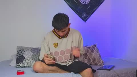 Snapshot of samevansx chatting on October 27, 2025, 2:54 pm samevansx online show from October 27, 2025, 2:54 pm