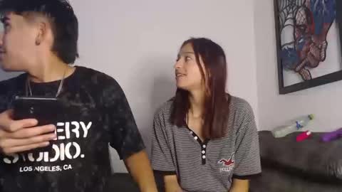 Snapshot of sami_and_gael chatting on March 5, 2025, 4:02 am Tami Gael online show from March 5, 2025, 4:02 am