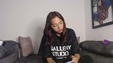 Snapshot of sami_and_gael chatting on March 6, 2025, 4:19 am Tami Gael online show from March 6, 2025, 4:19 am