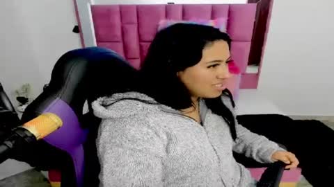 sami_cutte online show from February 4, 2025, 11:16 pm