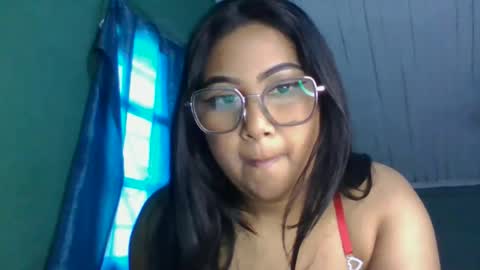 samiah768293 online show from June 4, 2026, 4:40 am