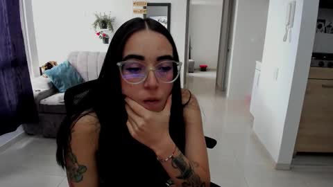 SARA online show from December 17, 2025, 8:26 pm