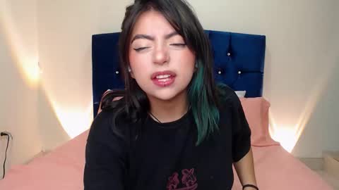 Snapshot of sammy_bunny1 chatting on September 12, 2025, 5:07 am Samantha online show from September 12, 2025, 5:07 am