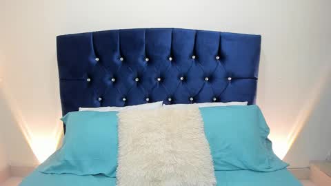 Snapshot of sammy_bunny1 chatting on September 17, 2025, 3:41 am Samantha online show from September 17, 2025, 3:41 am