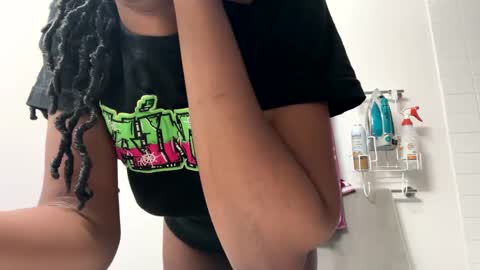 Snapshot of samoanne chatting on December 18, 2024, 7:36 am Samoanne online show from December 18, 2024, 7:36 am