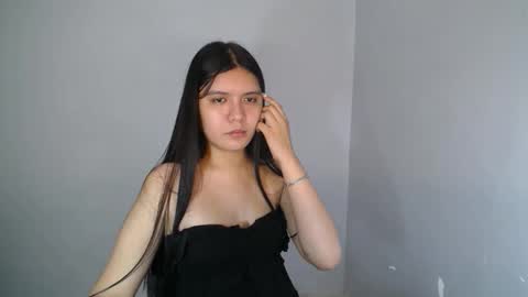 Snapshot of sampaguita_pinayxx chatting on October 3, 2025, 1:52 pm SOFIA online show from October 3, 2025, 1:52 pm