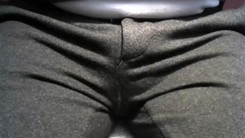 samsoncando1 online show from December 15, 2025, 3:27 pm