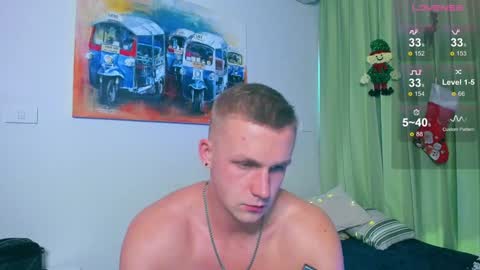 Snapshot of samuel_andrew chatting on December 31, 2024, 5:44 am Samuel online show from December 31, 2024, 5:44 am