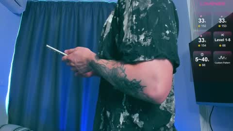 Snapshot of samuel_andrew chatting on January 17, 2025, 5:11 am Samuel online show from January 17, 2025, 5:11 am