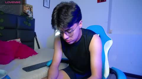 samuel_dark online show from April 12, 2026, 1:54 am