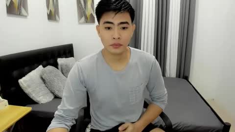 Snapshot of samuelangelo chatting on November 3, 2025, 6:03 am Sam online show from November 3, 2025, 6:03 am