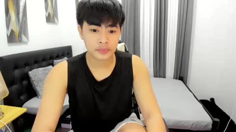 Snapshot of samuelangelo chatting on November 30, 2025, 9:57 am Sam online show from November 30, 2025, 9:57 am