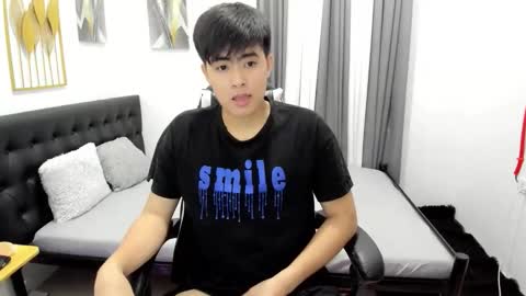 Sam online show from April 4, 2026, 1:19 pm