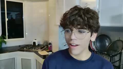 Sammy online show from July 24, 2026, 4:10 am