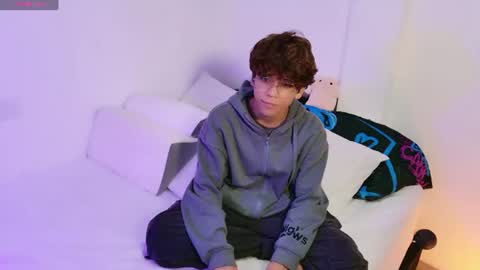 Sammy online show from July 26, 2026, 3:36 am