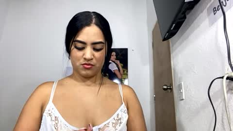 Samy online show from July 17, 2026, 1:01 am