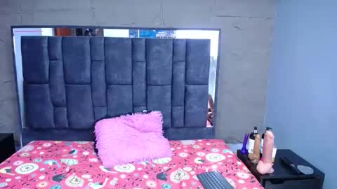 Snapshot of sanabeltits202cl chatting on December 23, 2025, 4:21 am Sanabeltits202cl online show from December 23, 2025, 4:21 am