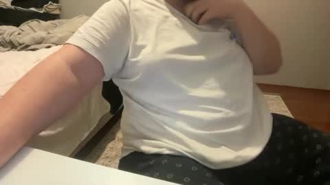 Snapshot of sananeelii chatting on February 11, 2026, 12:26 am sananeelii online show from February 11, 2026, 12:26 am