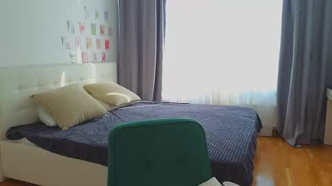 Alesya online show from April 6, 2026, 4:57 am