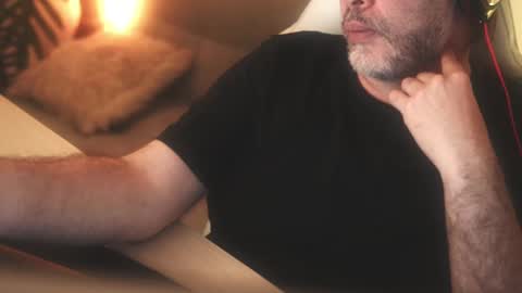 Snapshot of sanders_white chatting on March 12, 2025, 5:02 am Sanders online show from March 12, 2025, 5:02 am