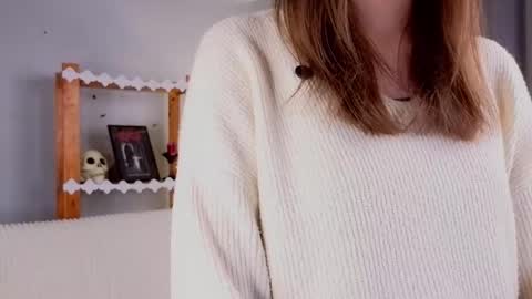 Isabel but you can call me Bella online show from November 3, 2025, 12:35 am