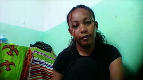 sandra1253099 online show from December 17, 2025, 6:30 am