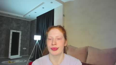 Sandra online show from February 10, 2026, 1:43 am