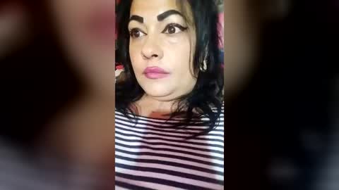 Sandra online show from July 18, 2026, 7:39 pm