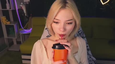 Snapshot of sandraboyl chatting on January 11, 2025, 1:16 am Sandy online show from January 11, 2025, 1:16 am