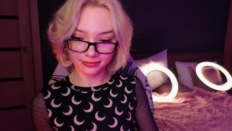 Snapshot of sandraboyl chatting on February 6, 2025, 1:16 am Sandy online show from February 6, 2025, 1:16 am