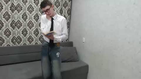 Sandy Delia online show from June 21, 2026, 5:26 pm
