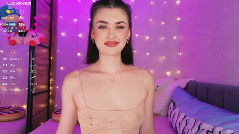 Sandy online show from May 26, 2026, 12:17 am