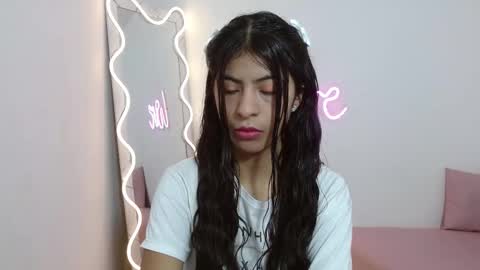 Snapshot of sandyy_tay chatting on November 2, 2025, 11:12 am sandyy_tay online show from November 2, 2025, 11:12 am