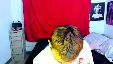 Snapshot of santi_mateo chatting on January 12, 2026, 2:50 am Santi online show from January 12, 2026, 2:50 am