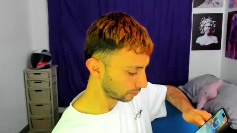 Snapshot of santi_mateo chatting on January 15, 2026, 2:38 am Santi online show from January 15, 2026, 2:38 am