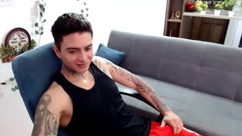 Snapshot of santi_ss chatting on April 7, 2026, 3:01 pm santi_ss online show from April 7, 2026, 3:01 pm