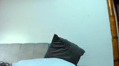 santi_twink19 online show from June 14, 2026, 11:34 am
