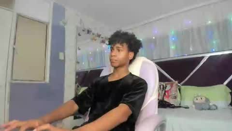 santy online show from March 22, 2026, 4:32 pm