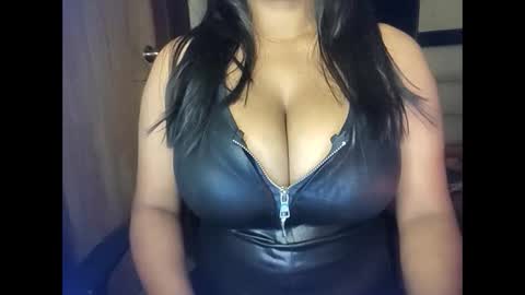 sanvi13 online show from January 30, 2025, 3:08 pm