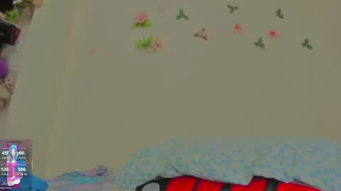 Snapshot of sara_allenx chatting on June 24, 2026, 2:27 pm sara allenx online show from June 24, 2026, 2:27 pm