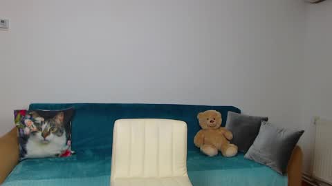 Snapshot of sara_daisy chatting on January 22, 2025, 9:10 pm Im Sara I am happy to be here online show from January 22, 2025, 9:10 pm