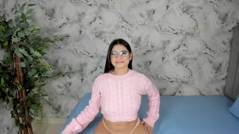 Snapshot of sara_fernandezz chatting on February 6, 2025, 5:57 am sara online show from February 6, 2025, 5:57 am