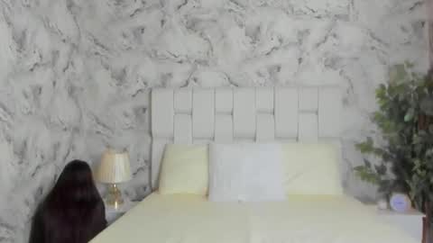 Snapshot of sara_fernandezz chatting on March 12, 2025, 8:41 am sara online show from March 12, 2025, 8:41 am