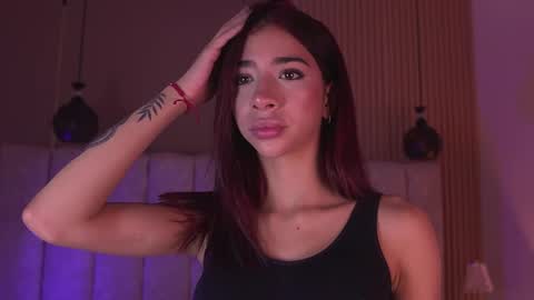 sara_lopee1 online show from June 3, 2026, 11:57 am