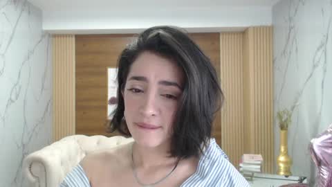 Sara  online show from April 7, 2026, 1:33 pm